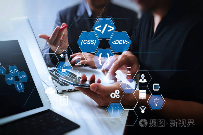 深度融合敏捷開(kāi)發(fā)與新興技術(shù) Scrum框架下如何用增強(qiáng)現(xiàn)實(shí)儀表板與版本控制護(hù)航軟件開(kāi)發(fā)效率與網(wǎng)絡(luò)安全